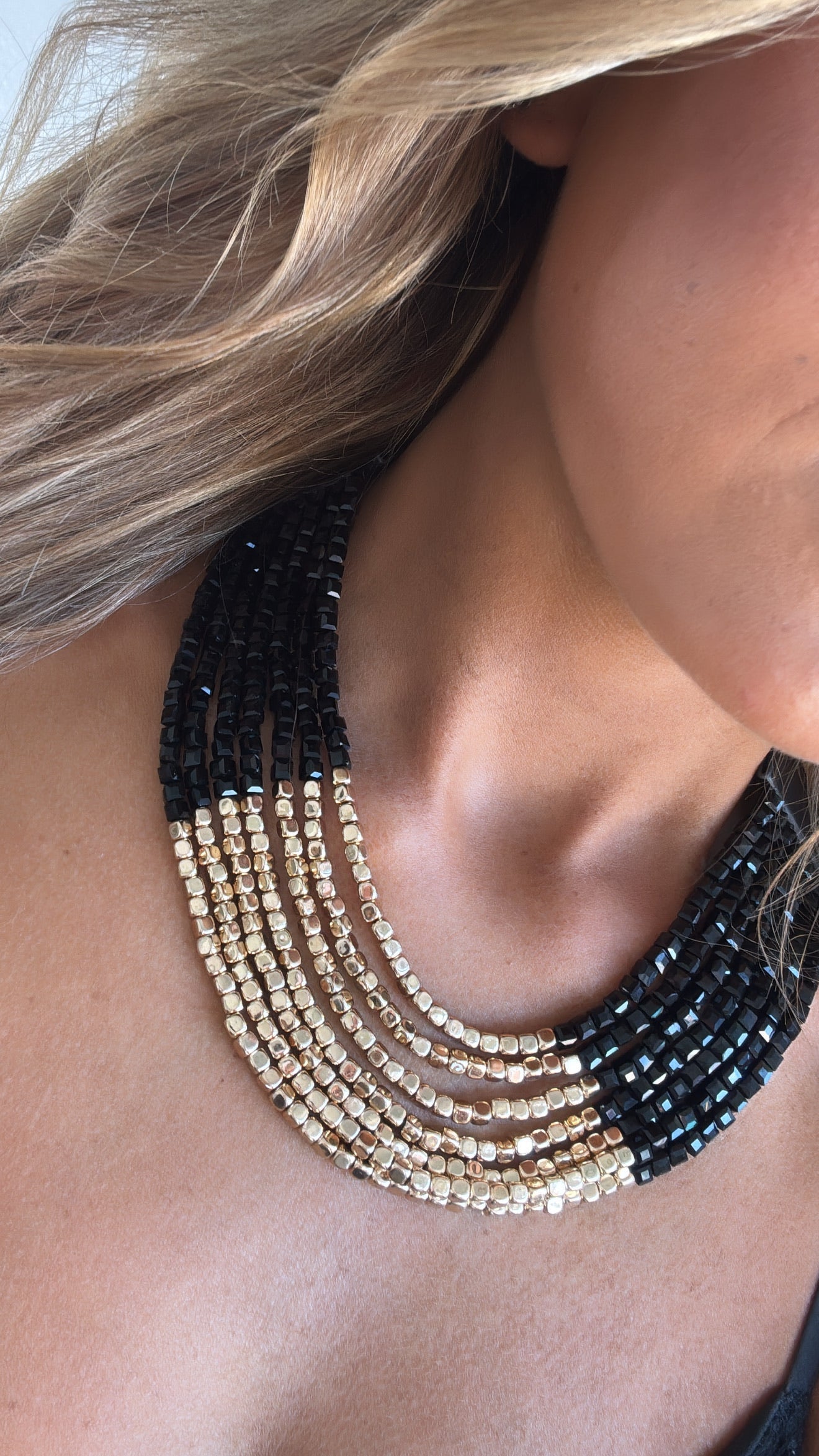 Cube Shaped Layered Necklace, Black