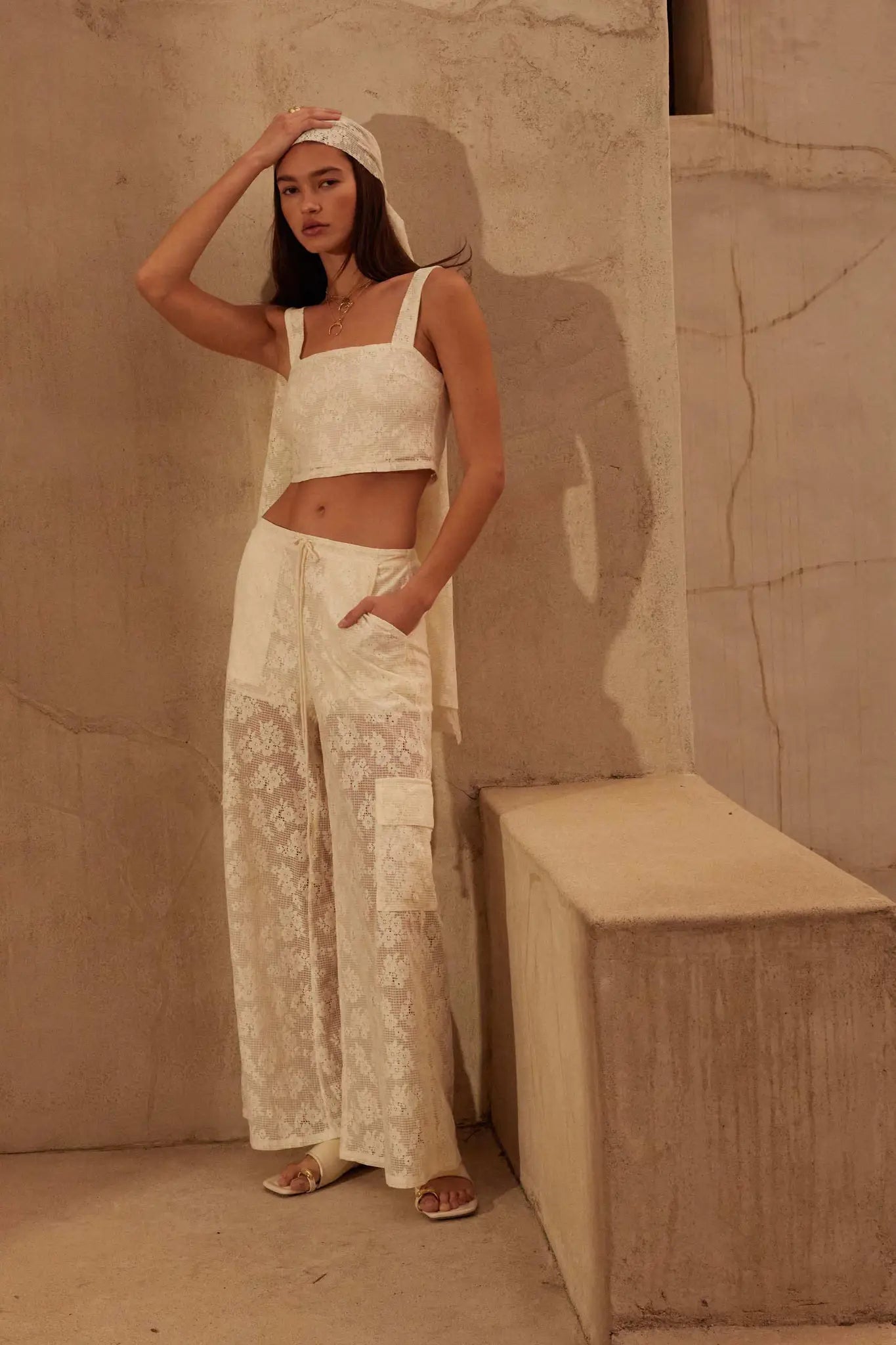 Air I Breathe Floral Net Lace Cropped Tank Top