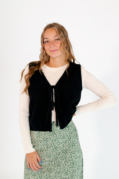 Scarlett Tied Vest・Black ✧ Restocked