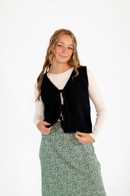 Scarlett Tied Vest・Black ✧ Restocked