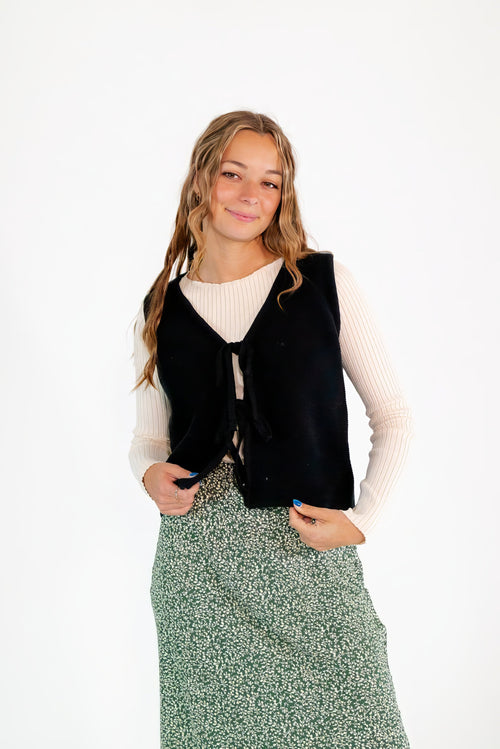 Scarlett Tied Vest・Black ✧ Restocked