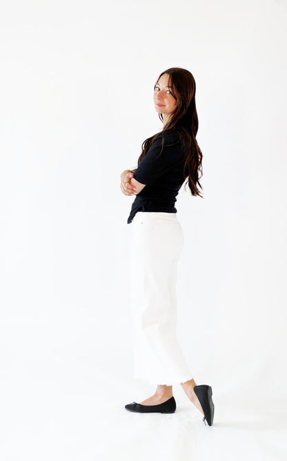 Sloane Ribbed Button Detail Up