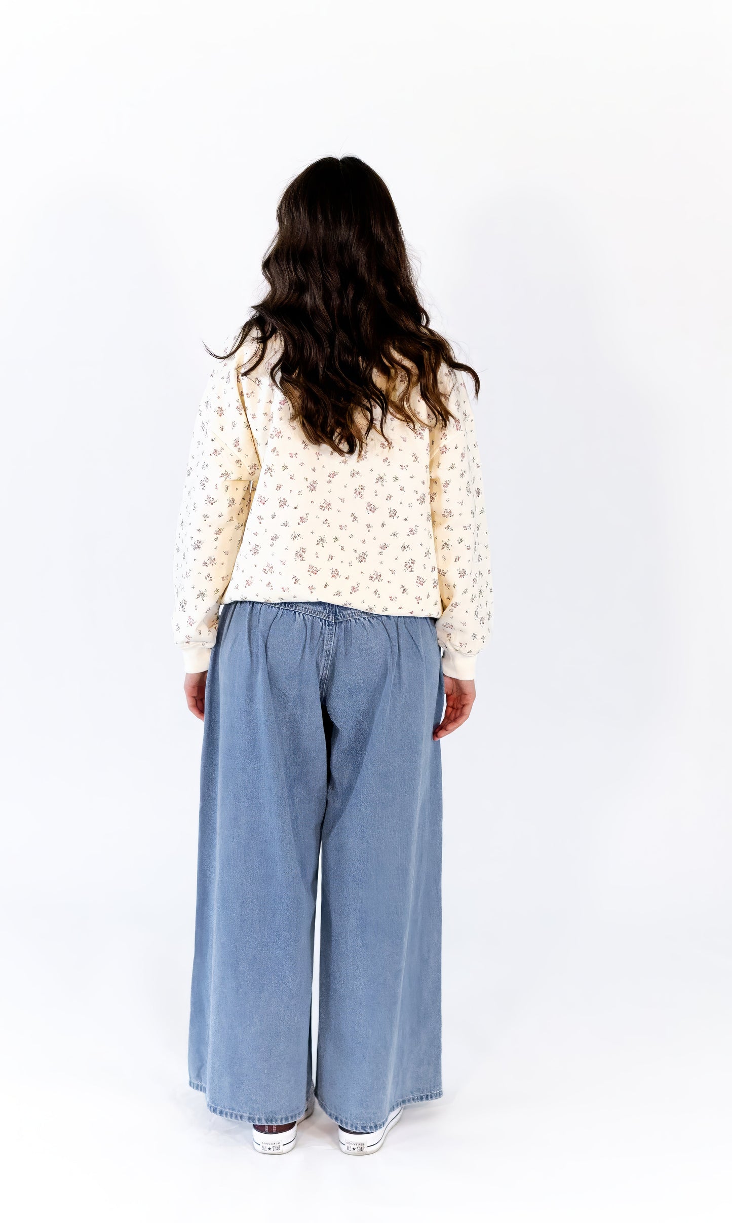 Lidia Ditsy Floral Crewneck