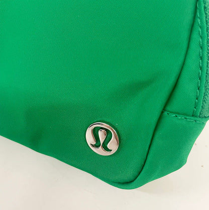 Kappa Delta lululemon Everywhere Belt Bag -  Gully Green