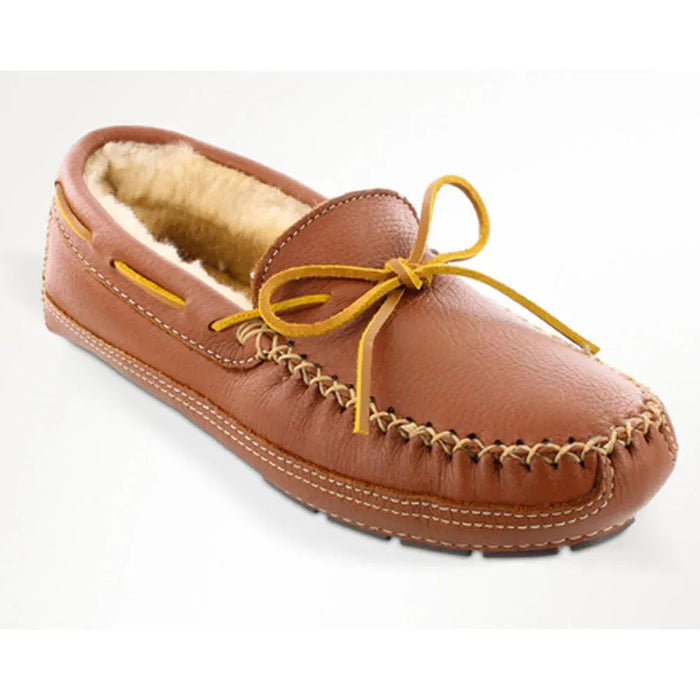 Minnetonka Sheepskin Moose Slipper - Mens Slippers - Hatcountry