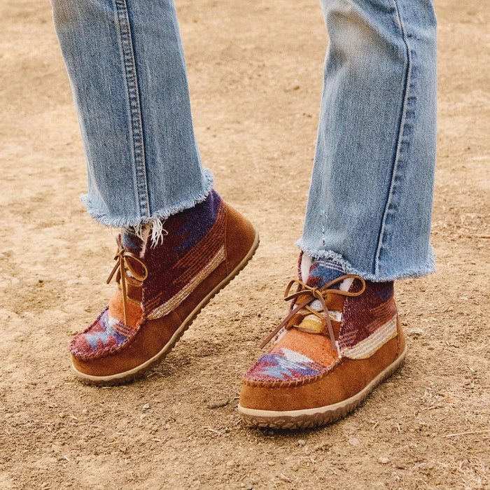 Minnetonka Torrey Boot - Womens Slippers - Hatcountry