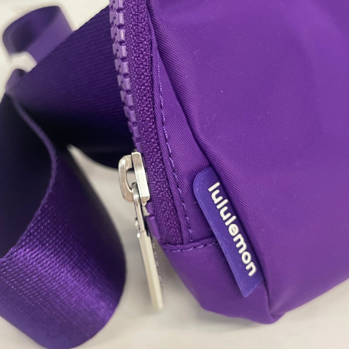 Phi Delta Epsilon lululemon Everywhere Belt Bag - Court Purple