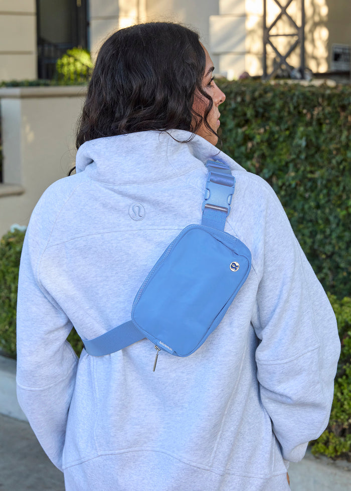 Phi Sigma Sigma lululemon Everywhere Belt Bag - Proud Cloud