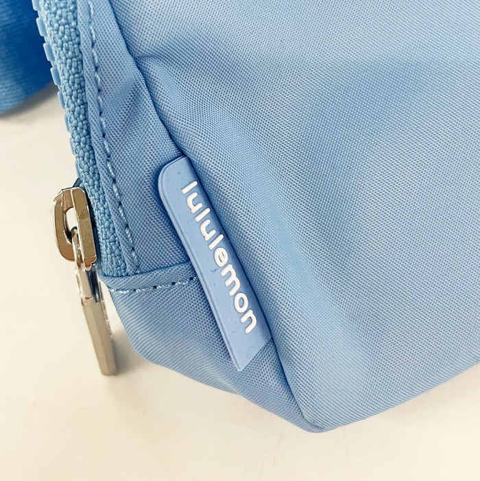 Phi Sigma Sigma lululemon Everywhere Belt Bag - Proud Cloud
