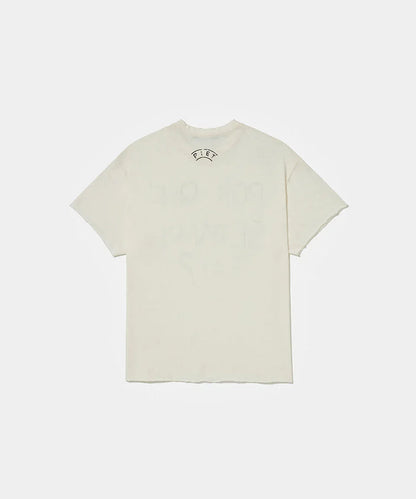 Por que sempre eu? Raw Edge T-shirt Bone White - Four Street