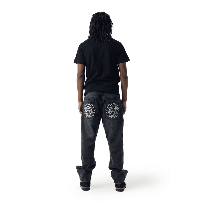 TEE THE REDEEMER BLACK - Four Street