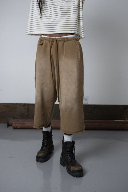 UNF LOOSE SWEATSHORTS - SAND